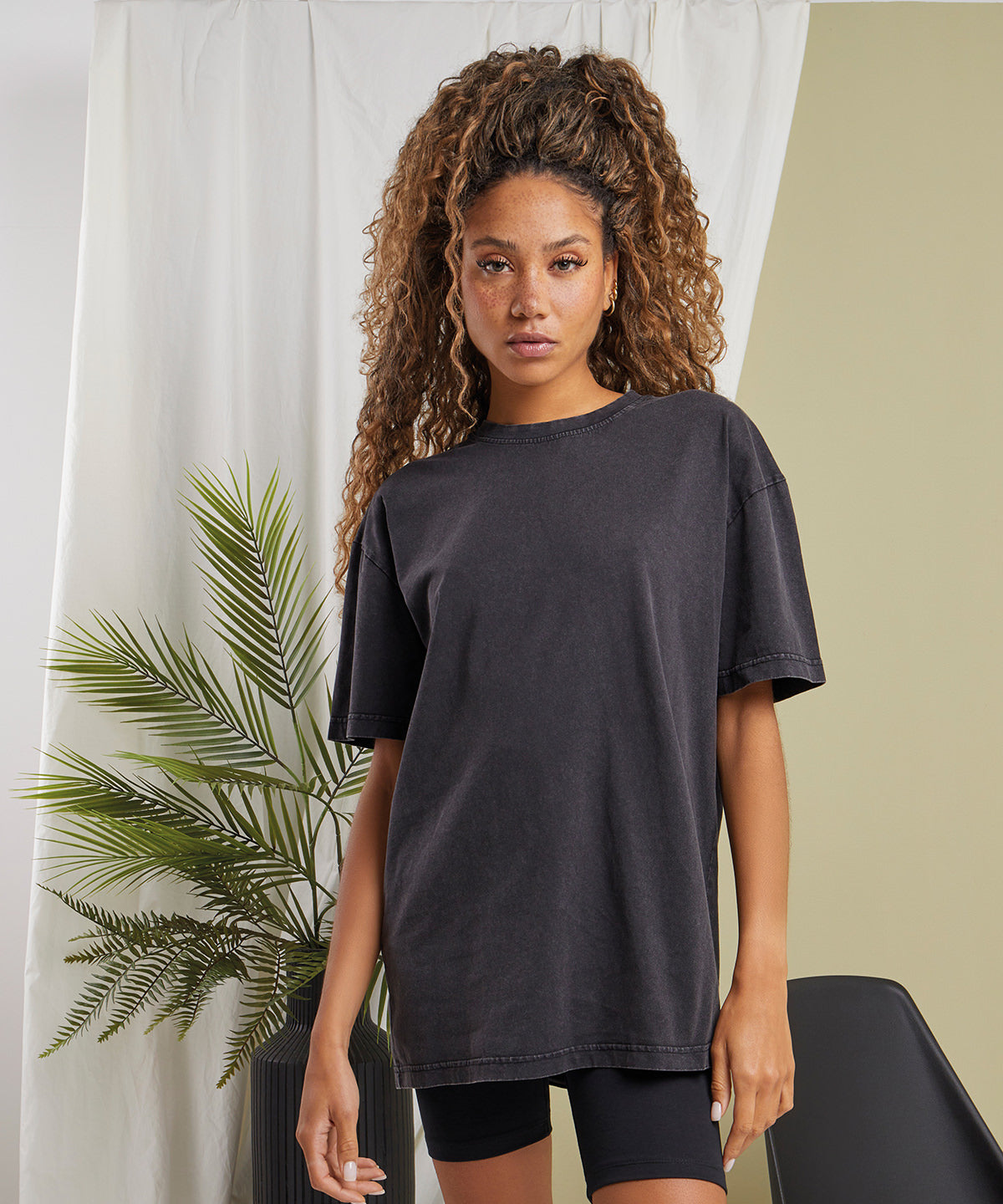 T-Shirts - Oversized acid wash t-shirt