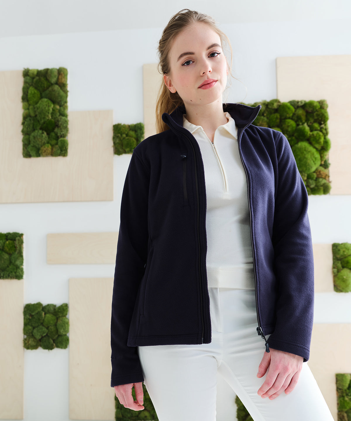 Fleece - Full zip fleece i återvunnet material – komfort och hållbarhet